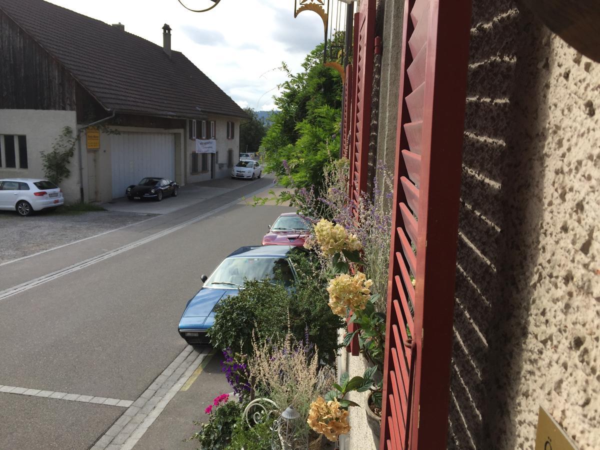Gasthof Zum Baeren Birmenstorf Gmbh Bagian luar foto